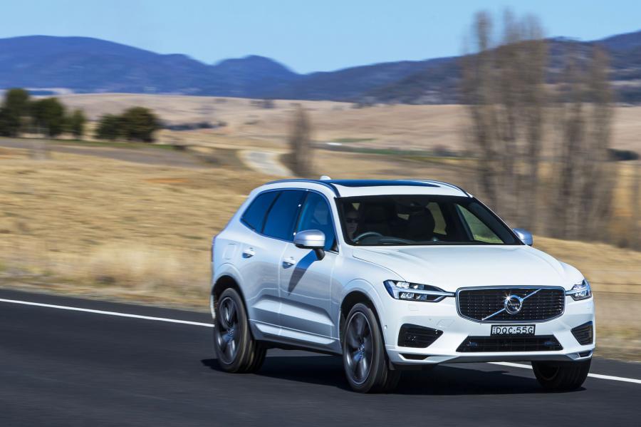  Volvo XC60 T8 Inscription 2017 года  (AU) (фото 17 из 23)